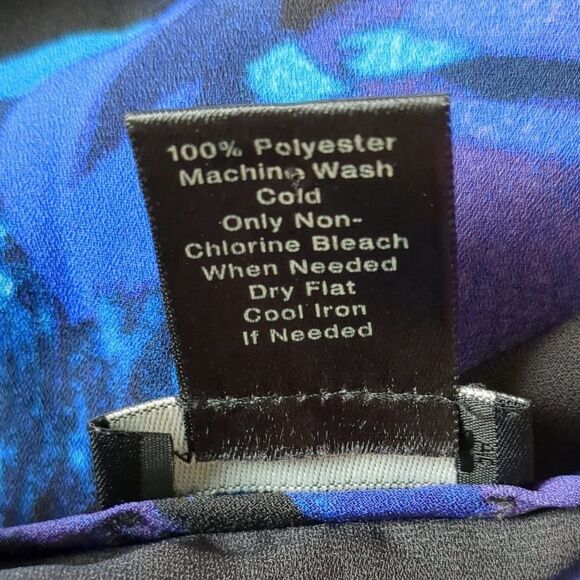 ANN TAYLOR  Faux Wrap Blouse Blue, Teal & Purple Floral Print Blouse, Sz S - Picture 6 of 6